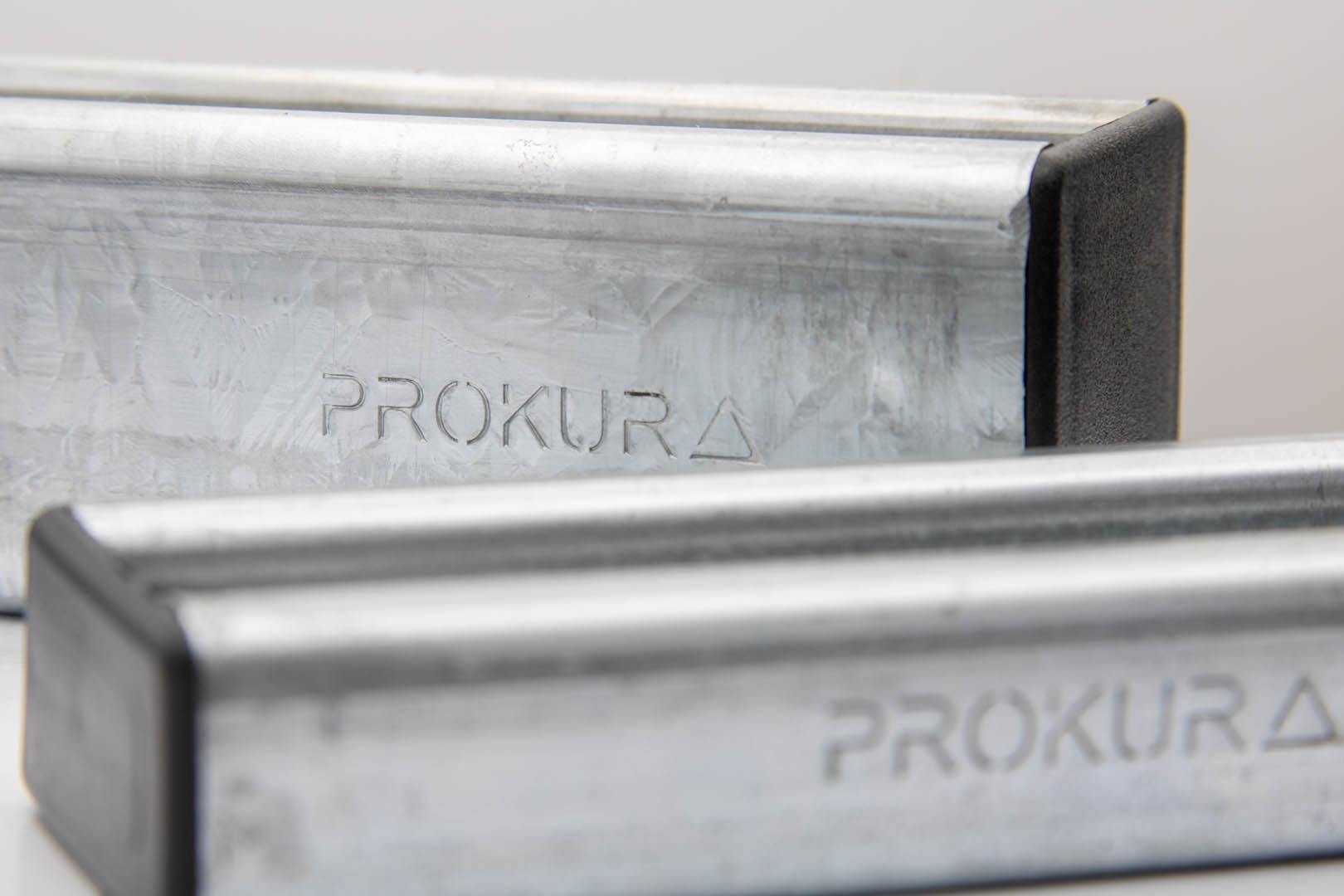 41x41x1.5mm Slotted Channel Pre-Galv 3000mm BS6946:1988 - Image 5